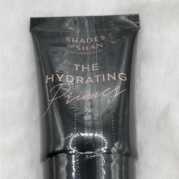 4/$25 Shades by Shan The Hydrating Primer - Picture 2 of 2